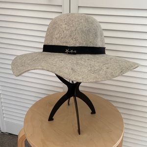 Scotch & Soda light grey wool hat